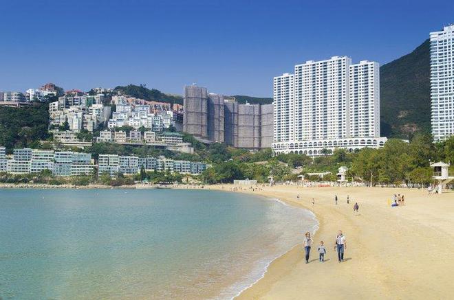 均报价春节去港澳旅游5天费用多少省钱AG真人旗舰厅跟闺蜜去港澳五日游人(图2)
